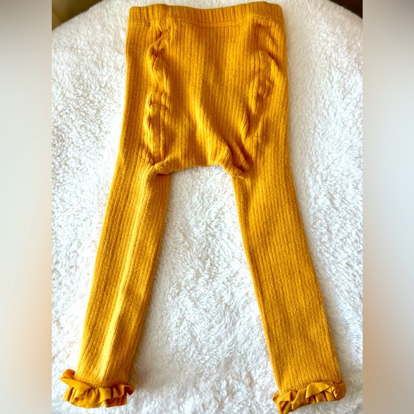 Ruffle Butts Yellow/Mustard/Honey Rib Knit Footless Ruffled Tights - Picture 4 of 7